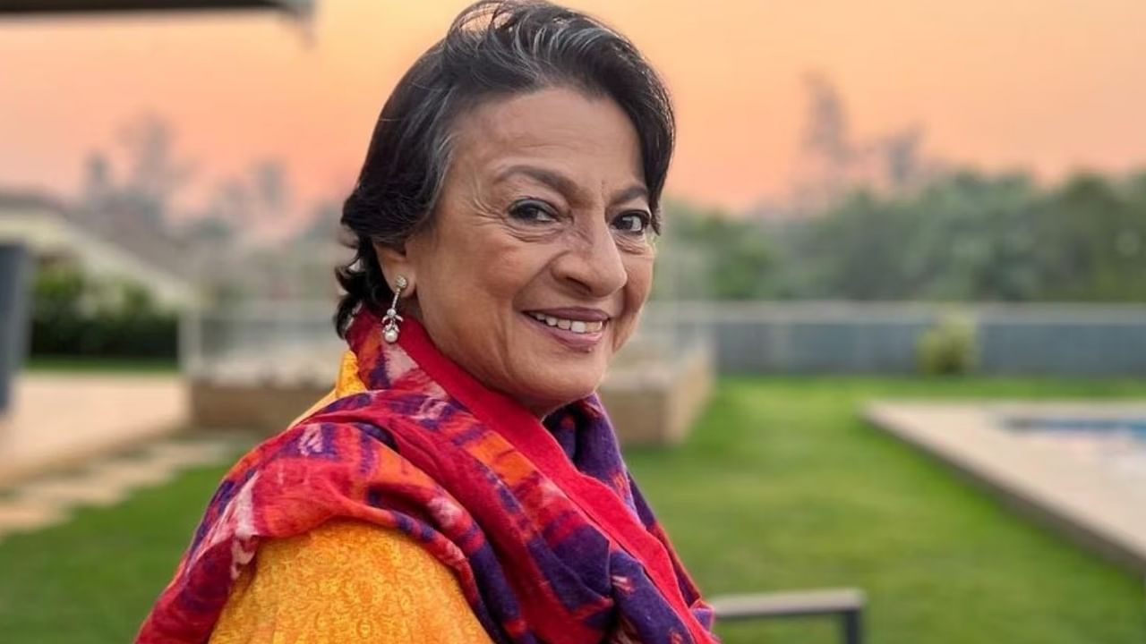 <div class="paragraphs"><p>Veteran actor <a href="https://www.thequint.com/entertainment/celebrities/actor-tanuja-kajols-mother-hospitalised-in-mumbai#read-more">Tanuja</a>&nbsp;has been discharged from the hospital.</p></div>