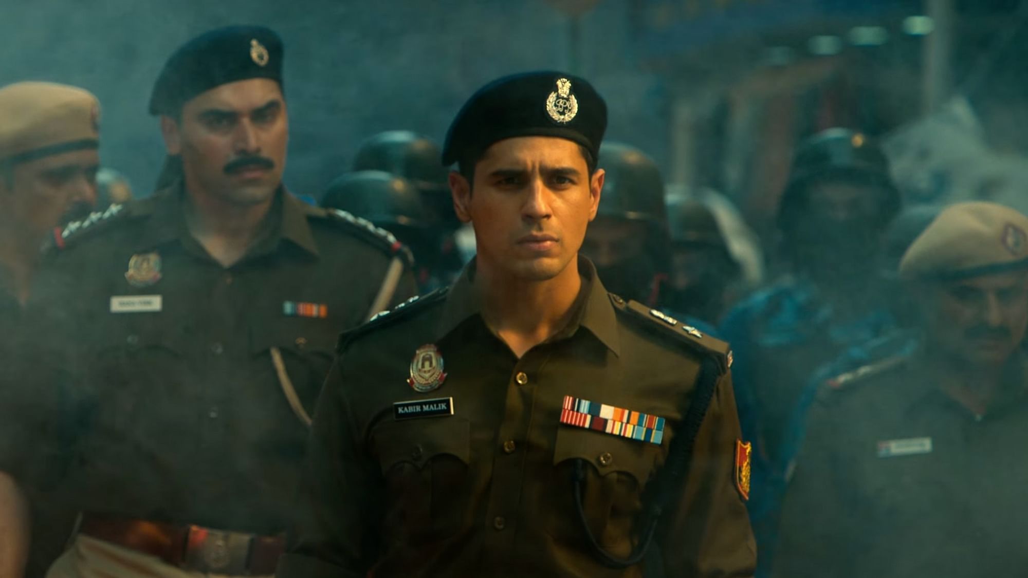 <div class="paragraphs"><p>Sidharth Malhotra in a still from <em>Indian Police Force</em>.</p></div>