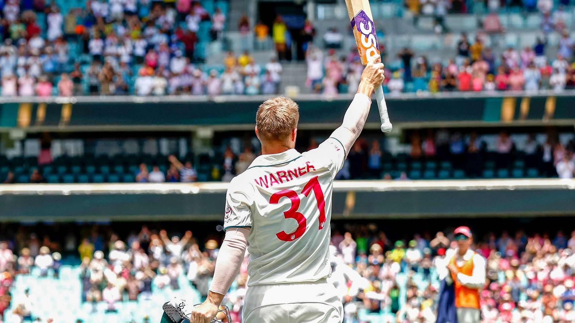 <div class="paragraphs"><p>David Warner&nbsp;played his 112th and final Test at the SCG against Pakistan.</p></div>