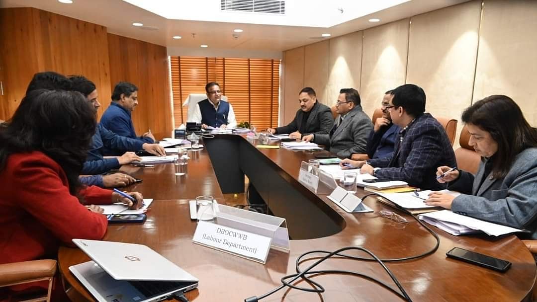 <div class="paragraphs"><p>Delhi Chief Minister Arvind Kejriwal's government on Sunday, 14 January issued an official statement saying that they will be launching a comprehensive skill development programme for construction workers.</p></div>