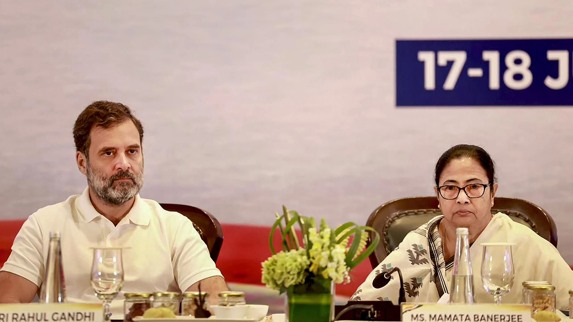 <div class="paragraphs"><p>West Bengal CM Mamata Banerjee and Congress leader Rahul Gandhi during opposition parties meet, in Bengaluru, Tuesday, July 18, 2023.</p></div>