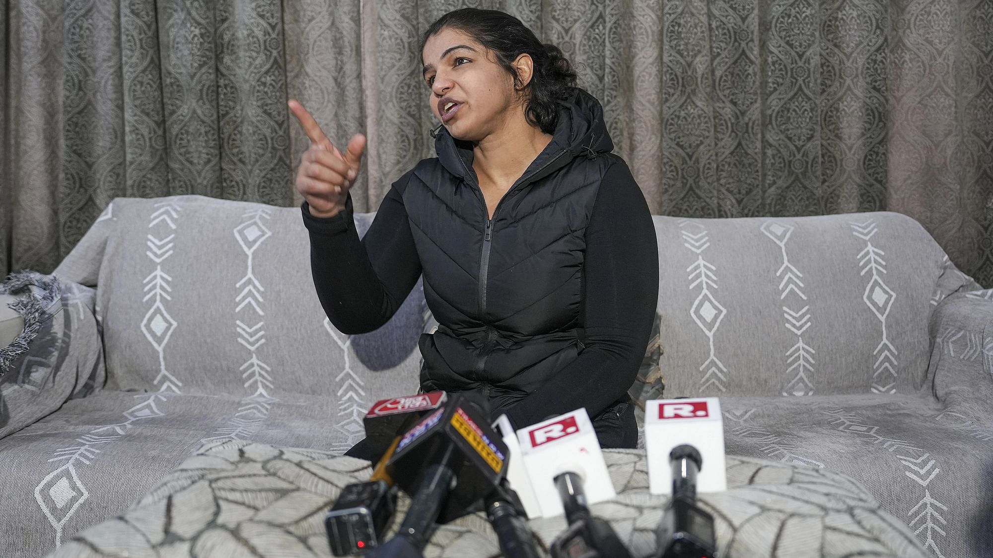 <div class="paragraphs"><p>Sakshi Malik claimed supporters of Brij Bhushan Sharan Singh have been threatening her mother.</p></div>