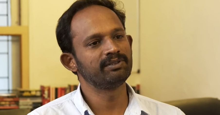 Robbers Return Director Manikandan's National Award Medal; Leave Apology Note