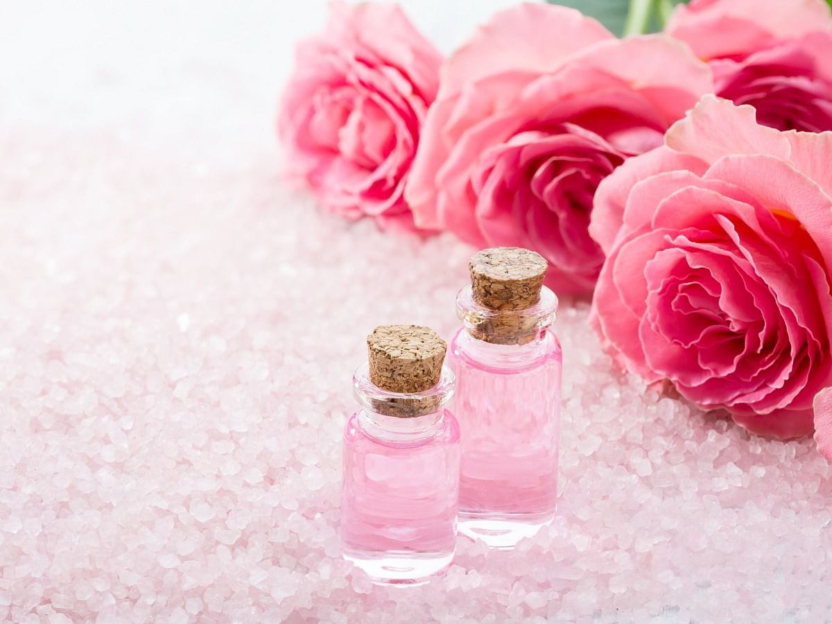<div class="paragraphs"><p>Benefits Of Rose Water </p></div>