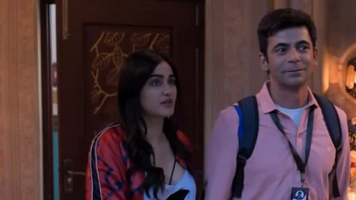 <div class="paragraphs"><p>Adah Sharma and Sunil Grover in a still from the trailer.</p></div>