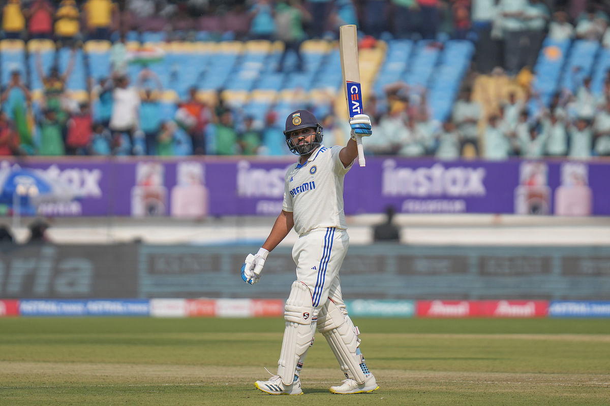 #IndvsEng | Courtesy of Rohit and Jadeja tons, Team India posted 326/5 at stumps on Day 1 of the 3rd Test. 