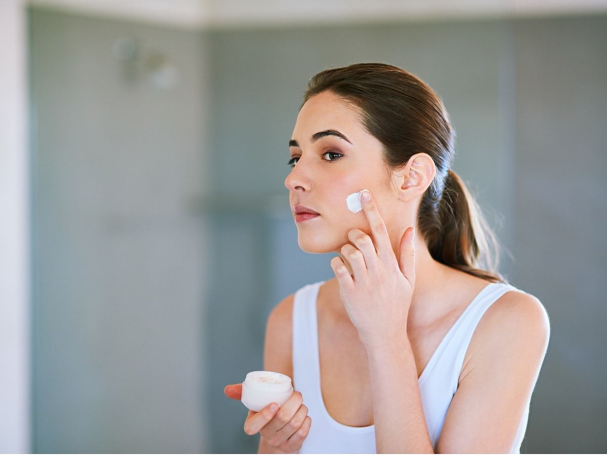 <div class="paragraphs"><p>tips to choose the right moisturizer</p></div>