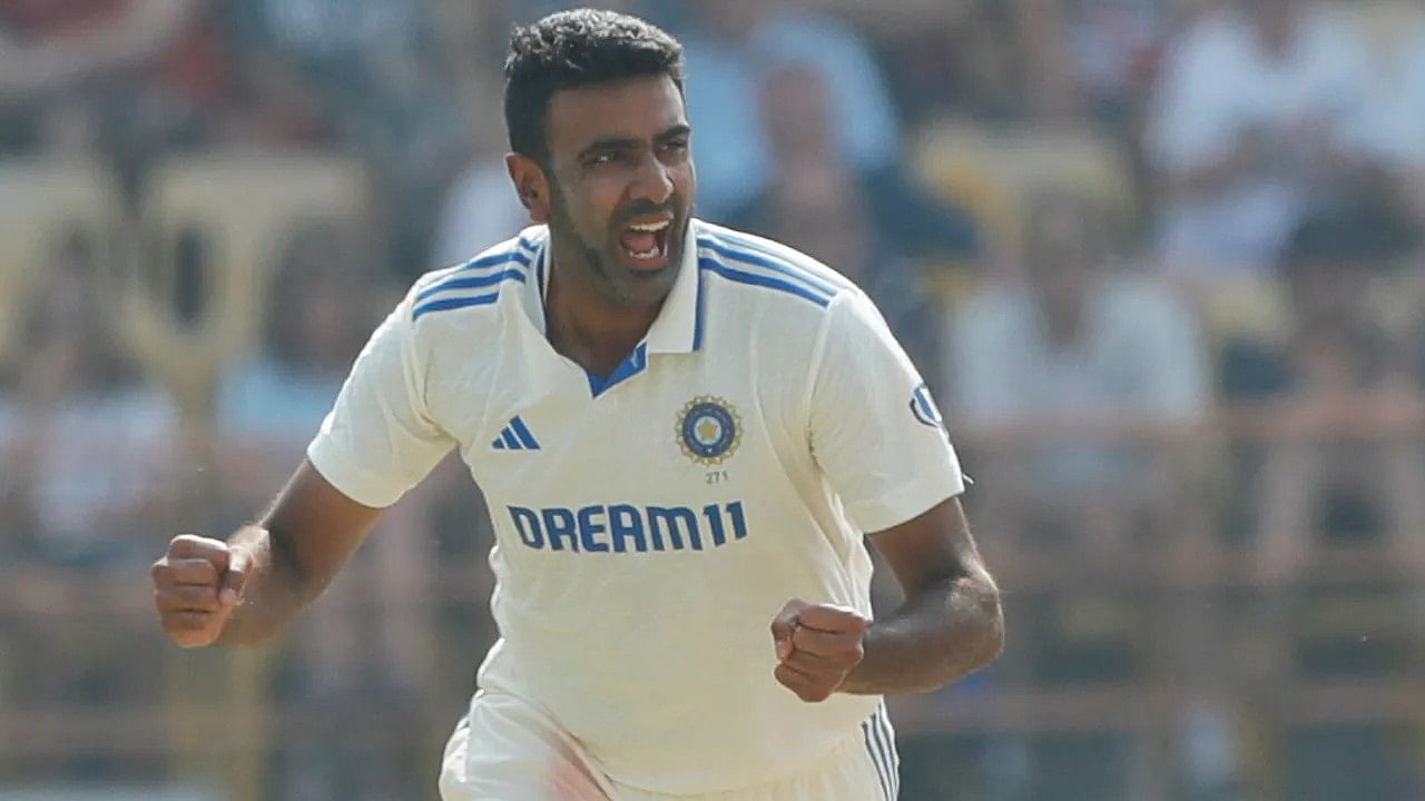 <div class="paragraphs"><p>Ravichandran Ashwin completed 500 Test wickets on Day 2 of third Test</p></div>