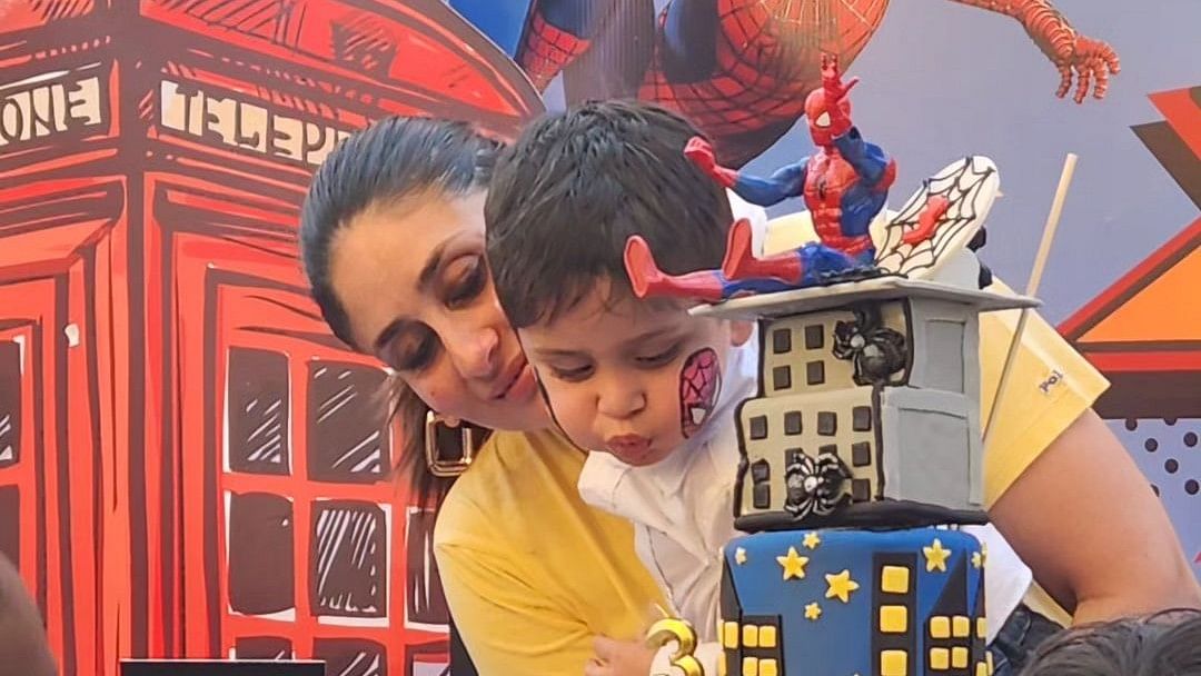 <div class="paragraphs"><p>Kareena Kapoor with her son Jeh at the latter's birthday party.</p></div>