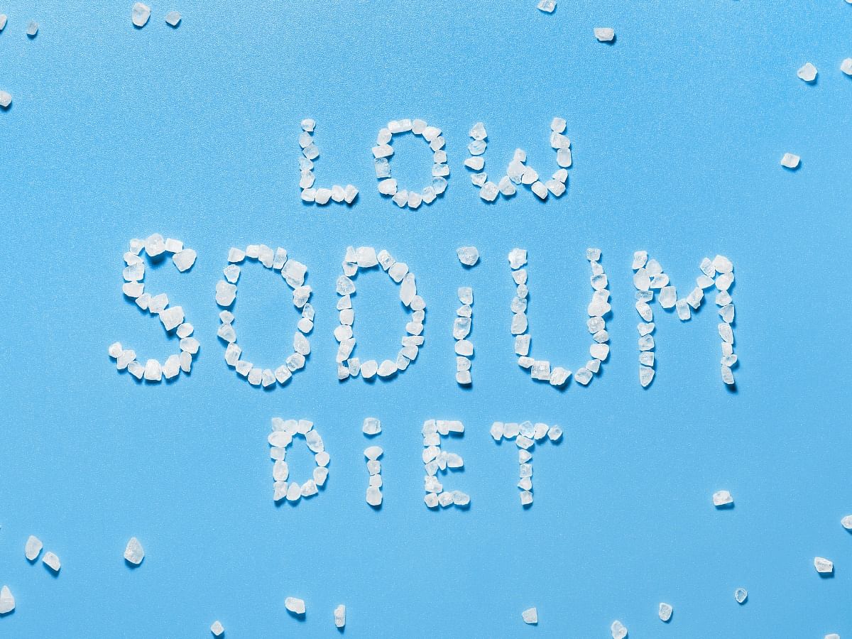 <div class="paragraphs"><p>low sodium diet advantages</p></div>