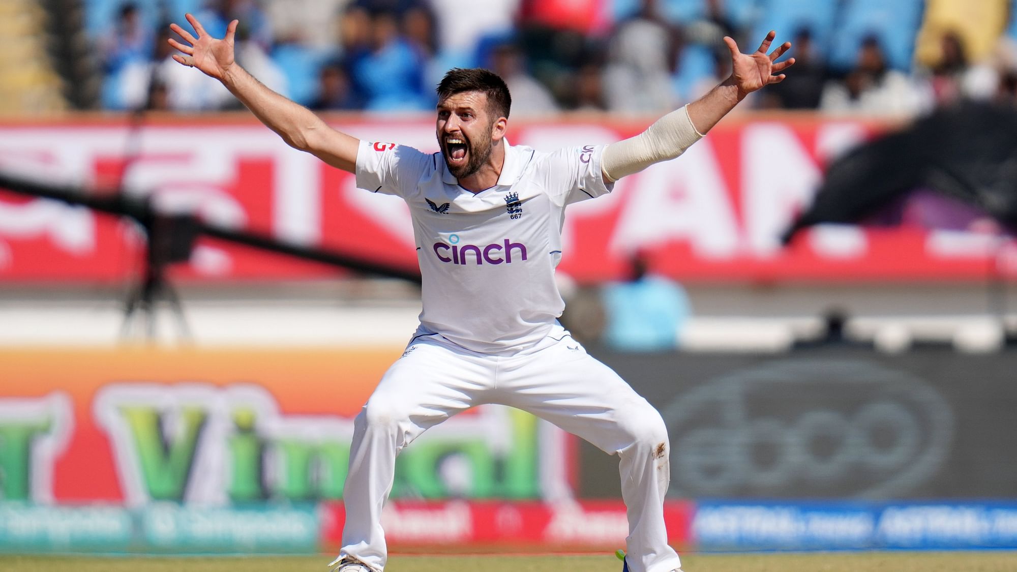 <div class="paragraphs"><p>India vs England, 5th Test: Mark Wood included in England's playing XI for Dharamshala Test</p></div>