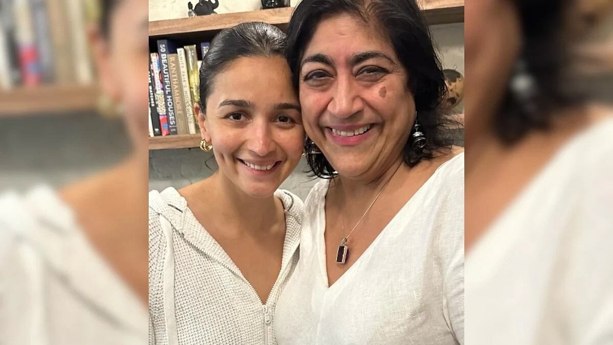 <div class="paragraphs"><p>Gurinder Chadha refutes rumours of working with Alia Bhatt for a Disney movie.</p></div>