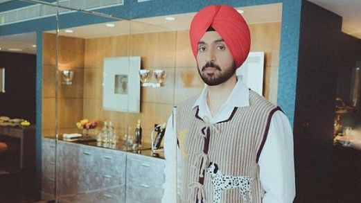 <div class="paragraphs"><p>Diljit Dosanjh opens up about his relationship with his parents.</p></div>