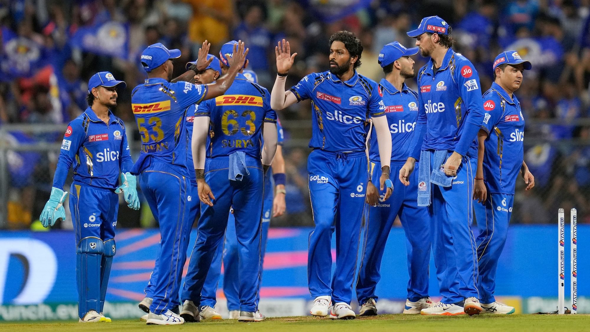 <div class="paragraphs"><p>Mumbai Indians</p></div>