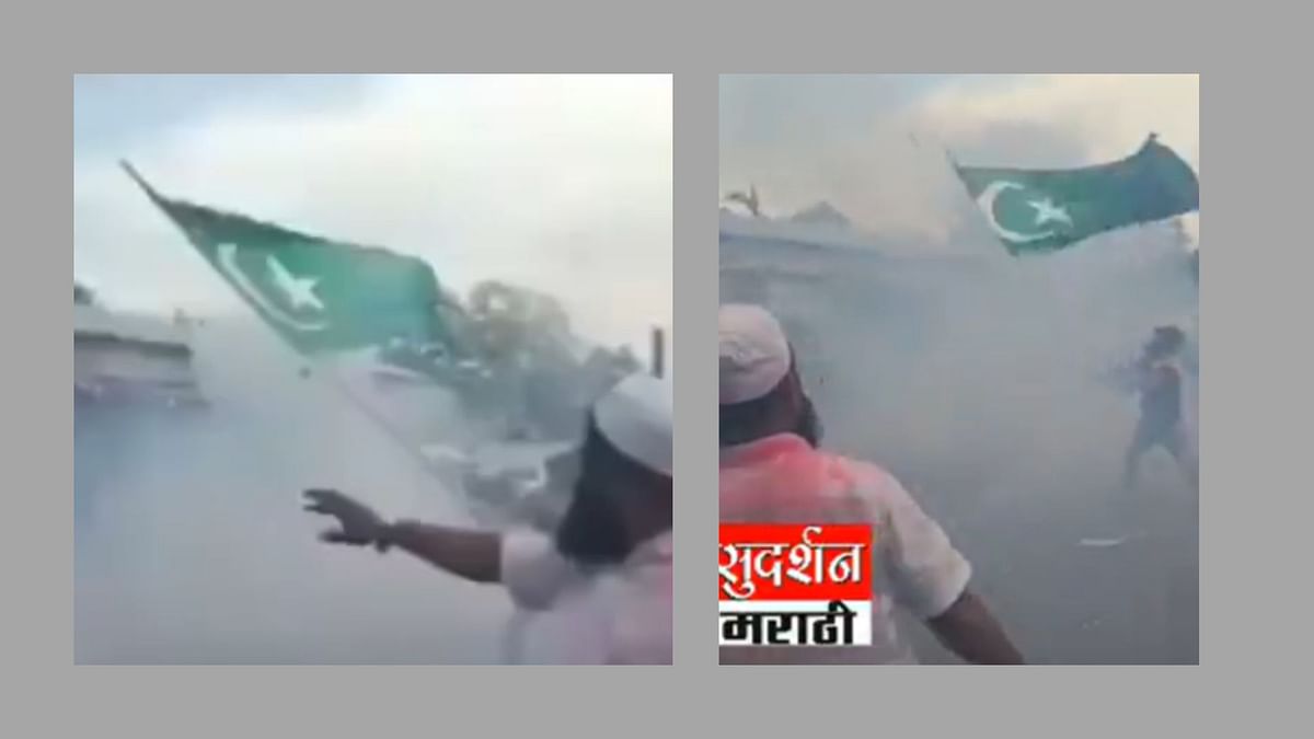 The video shows people raising Islamic flag and not the Pakistani national flag.
