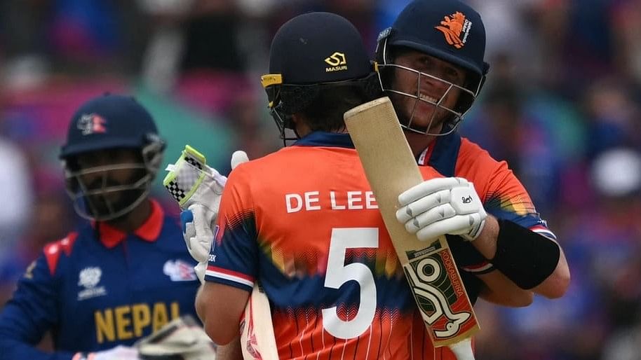 <div class="paragraphs"><p>Netherlands beat Nepal.</p></div>