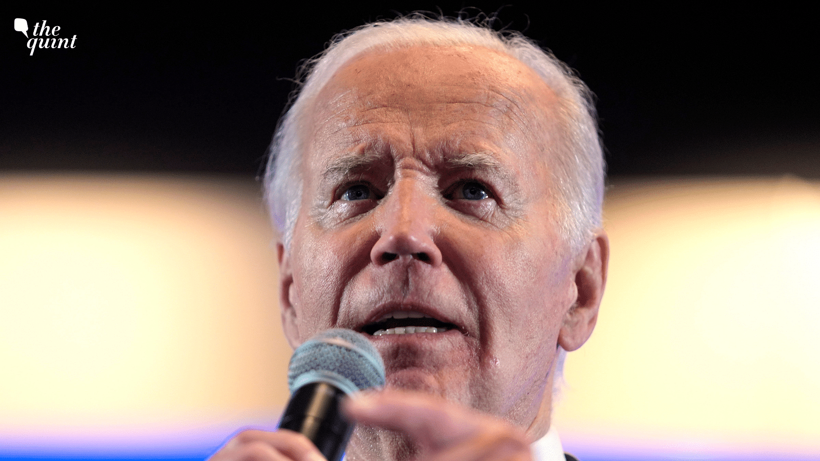 <div class="paragraphs"><p>The Democrats don’t have a deep bench of obvious successors. Biden sees himself as sparing the party from a brutal nomination fight.</p></div>