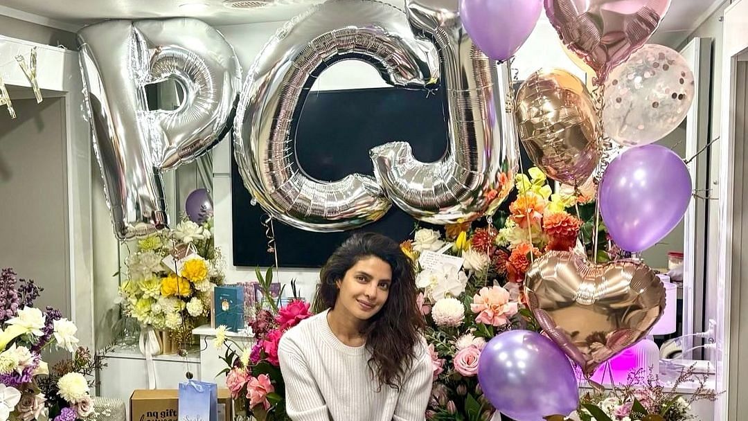 <div class="paragraphs"><p>Pics: Priyanka Chopra Shares Glimpse of Her 'Working Birthday' in Australia</p></div>