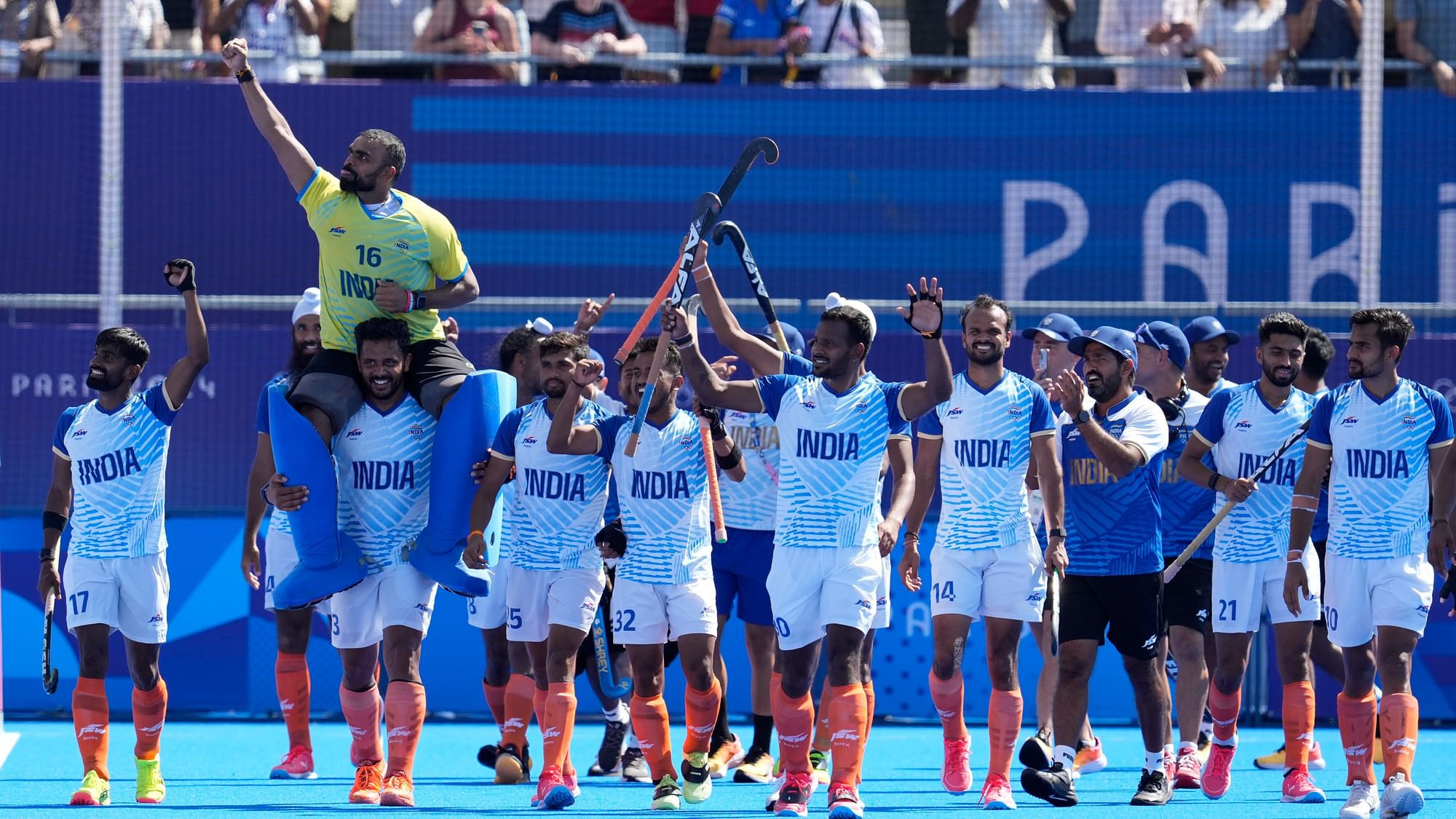 <div class="paragraphs"><p>Paris Olympics 2024: Indian men's hockey team clinches bronze.</p></div>