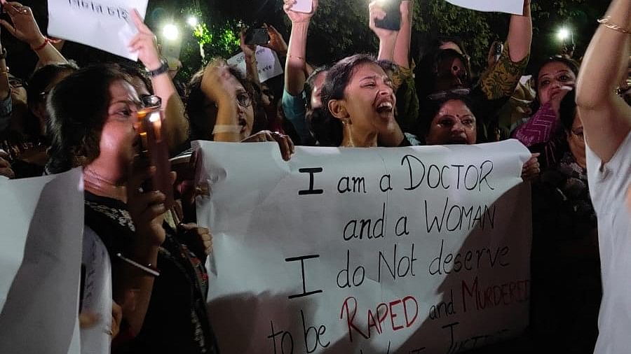 <div class="paragraphs"><p>Protestors at Mela Ground, CR Park, on the night of 14 August.&nbsp;</p></div>