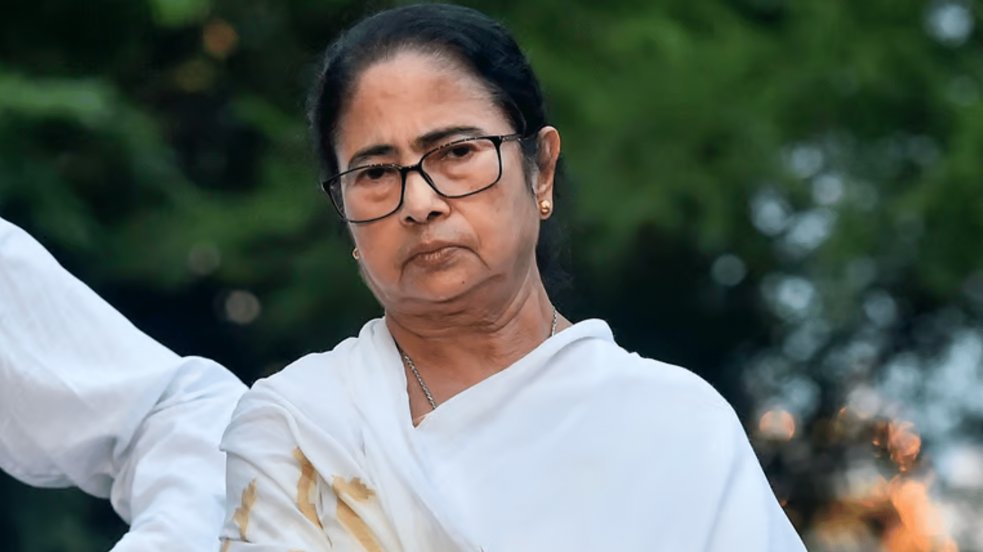 <div class="paragraphs"><p>The steadfastness with which Mamata Banerjee has run her administration for the past 13 years seems to be diminishing with each passing day.</p></div>