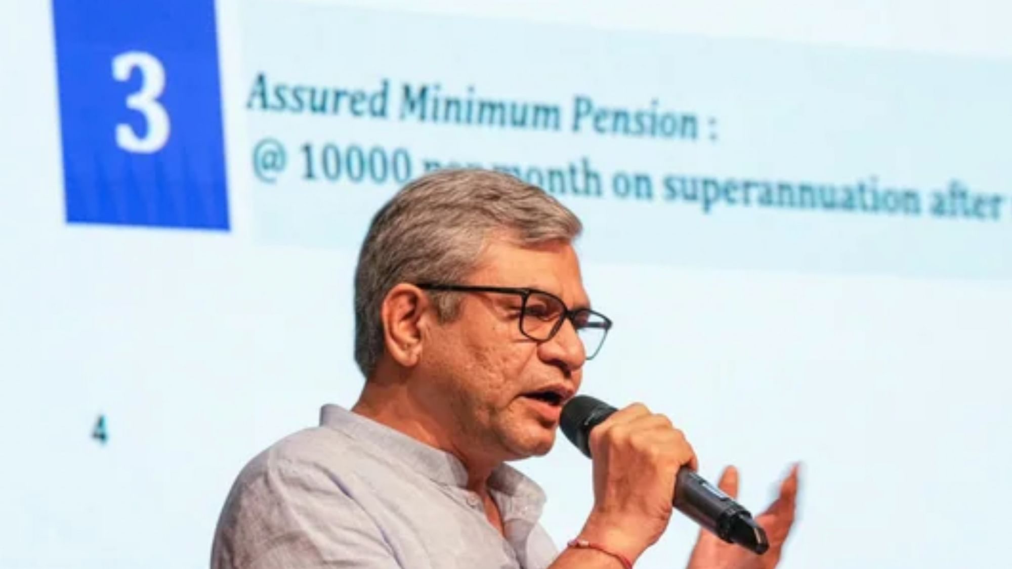 <div class="paragraphs"><p>Union Minister Ashwini Vaishnaw briefs the media on the Unified Pension Scheme in New Delhi. </p></div>