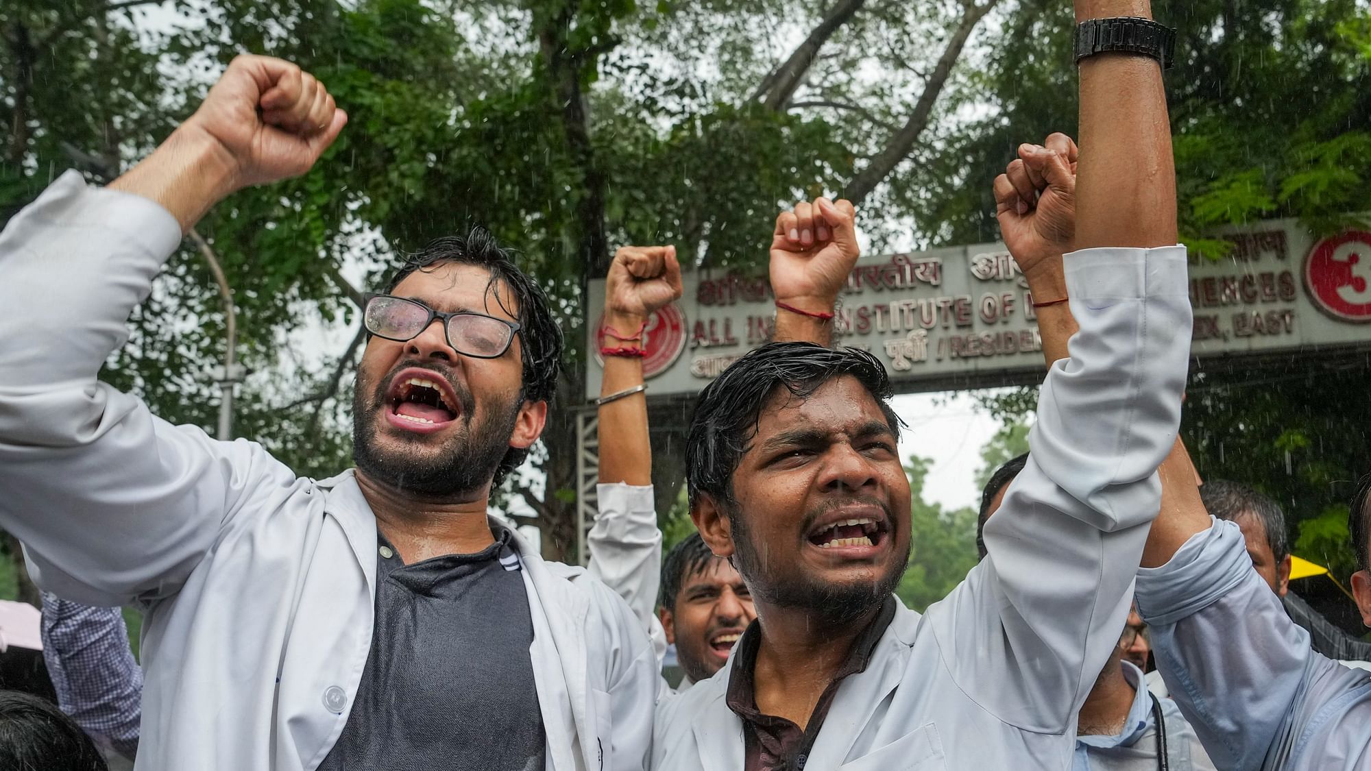 <div class="paragraphs"><p>A file photo of doctors protesting against the alleged rape and murder of a 31-year-old trainee doctor at RG Kar Medical College and Hospital in Kolkata.</p></div>