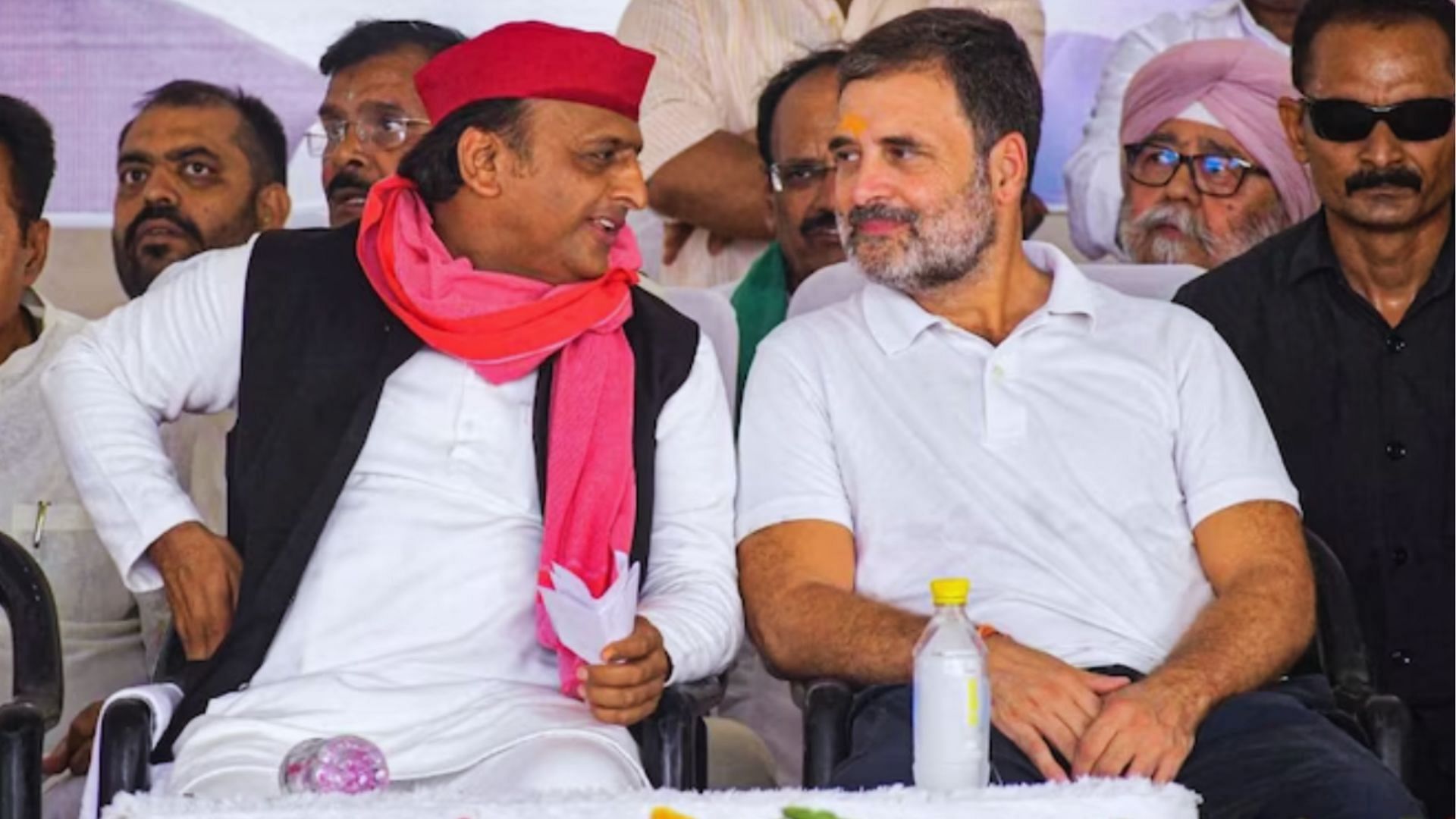 <div class="paragraphs"><p>INDIA bloc leaders Akhilesh Yadav and Rahul Gandhi.</p></div>