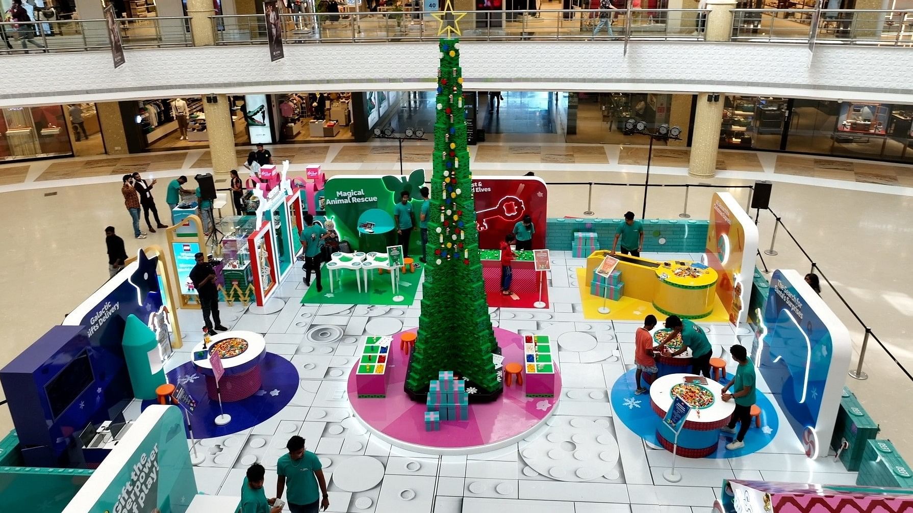 The LEGO® Group’s Winter PLAYgrounds are a Magical Christmas Adventure for Kids!