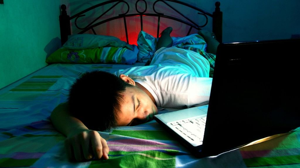 Lack of sleep linked to obesity in kids, unhealthy habits. 