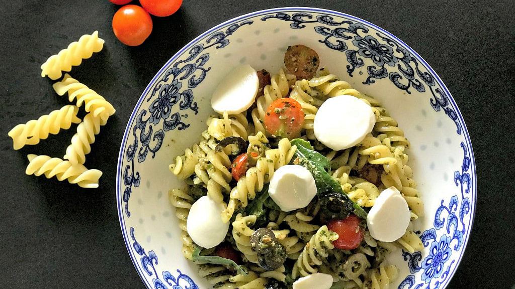 #FITRecipe: You Want to Give Our Mixed Greens Pesto Pasta a Try
