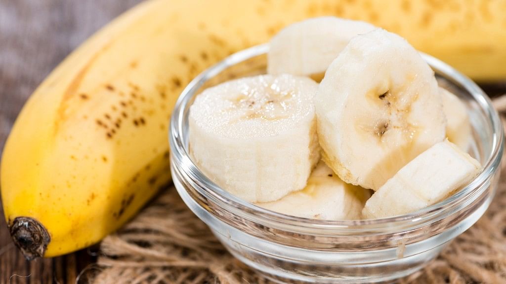 Bananas offer the same energy boost along with multiple nutritional benefits and are a better alternative to sports drinks, as per a new study.