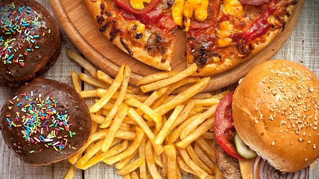 Baked and fried street and restaurant foods often contain artificial trans fat.