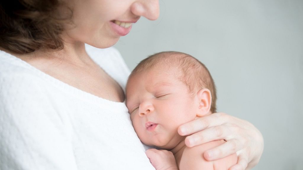What to Eat and What to Avoid While Breastfeeding