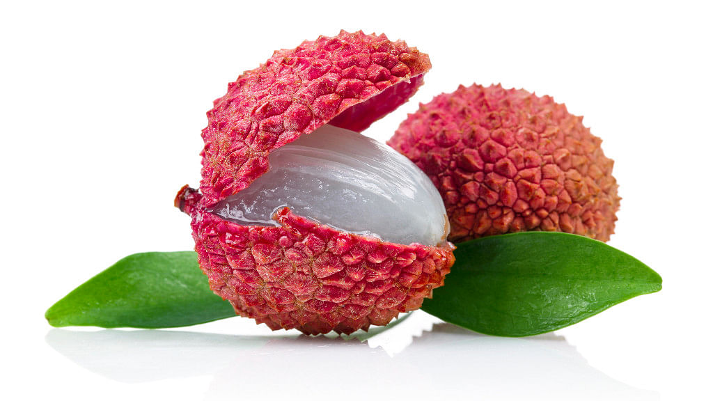 Lychee, a summer fruit, packs a healthy punch! 