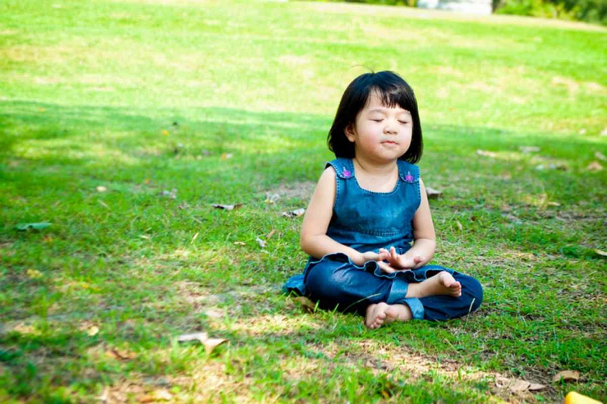 Mindfulness activities, like letting thoughts pass or focusing on breaths can be particularly helpful.