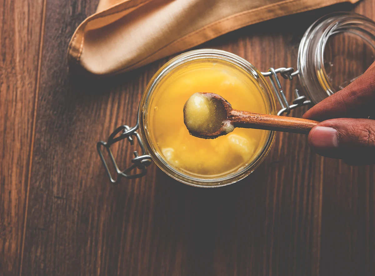 Ghee is a great food item and you should include this in your diet, says Rujuta.