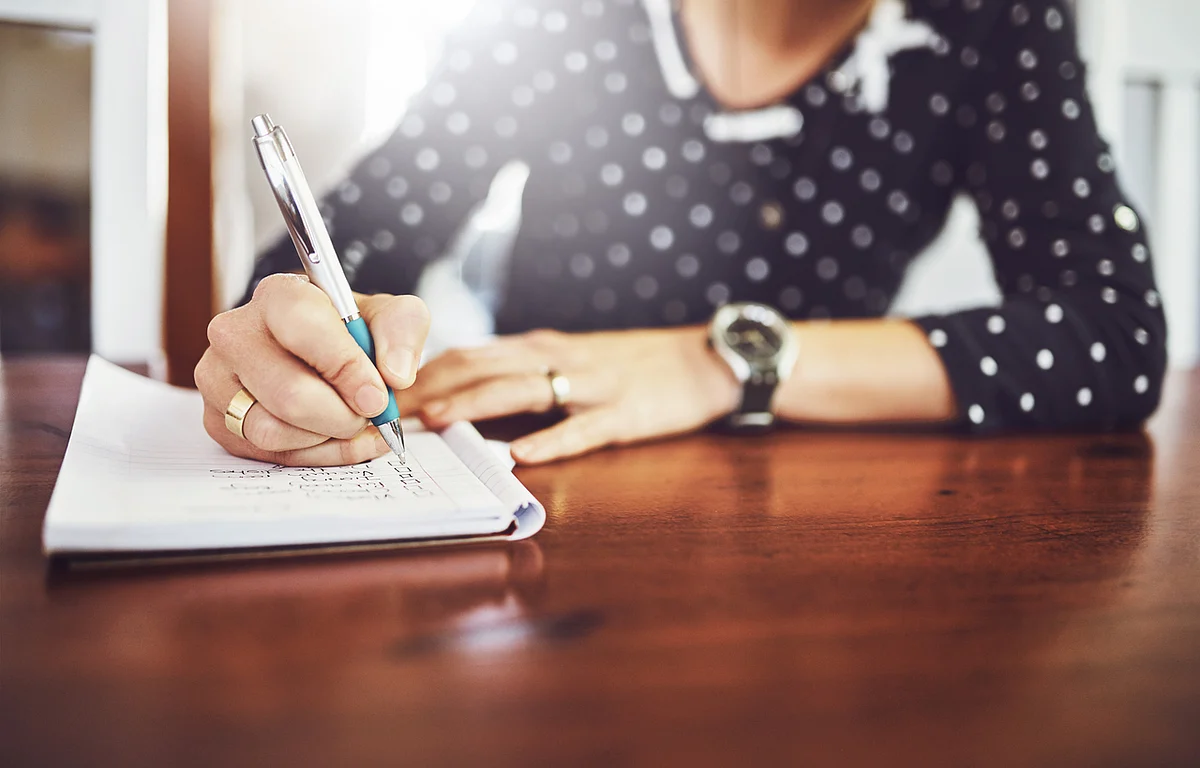 Create a plan with few tasks to do every day.