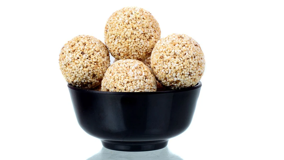 Amaranth ladoos.