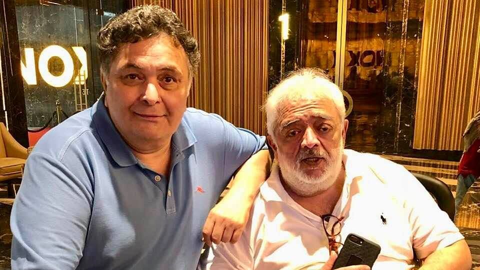 Filmmaker Rahul Rawail revealed in a Facebook post that Bollywood actor Rishi Kapoor is now cancer-free. 