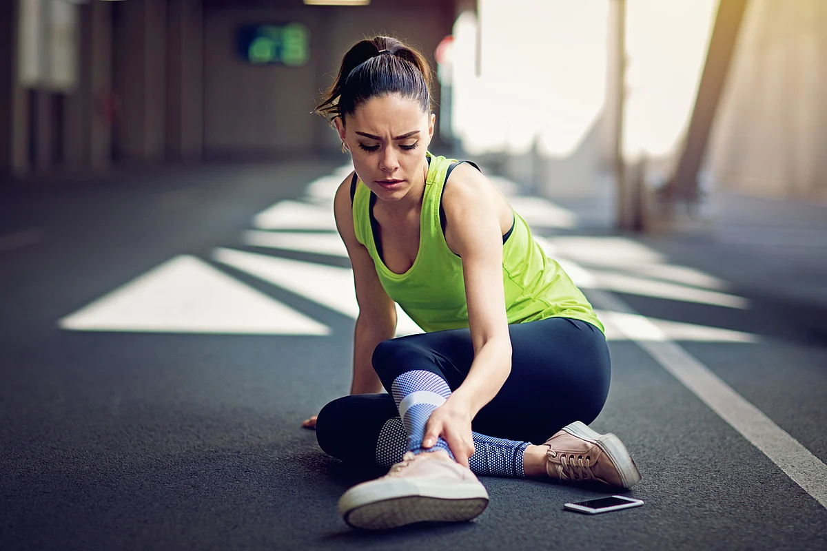 It is necessary to pay attention and slow down the eccentric part of the exercise.