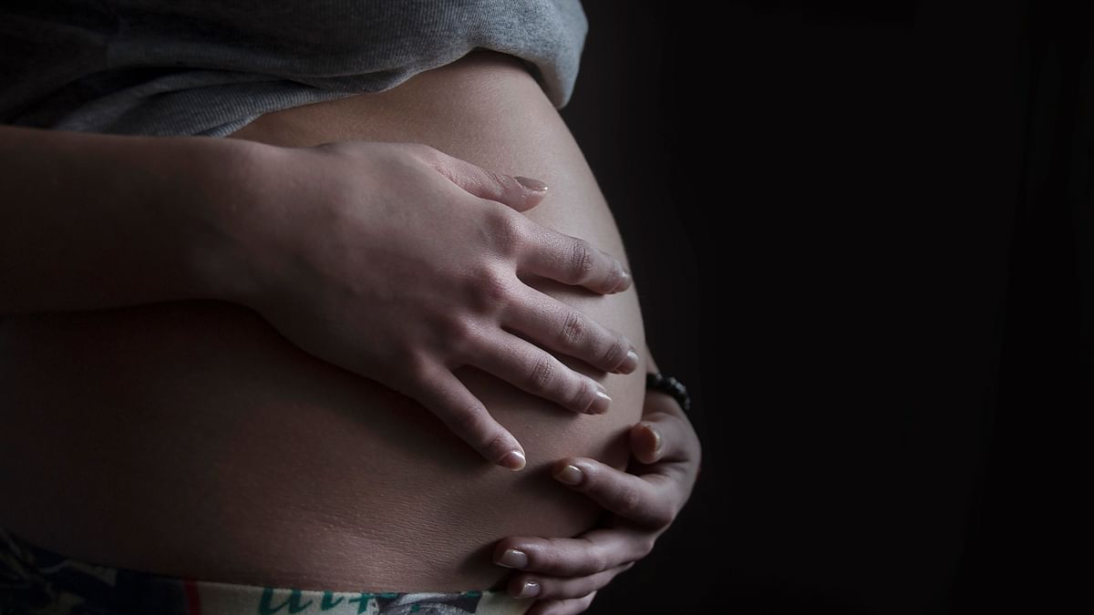 The Crucial Questions That the Surrogacy Bill Leaves Unanswered