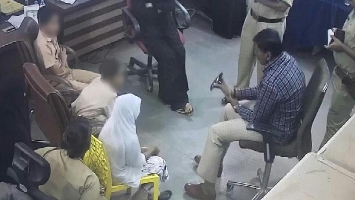 Police interrogating students in Bidar, Karnataka