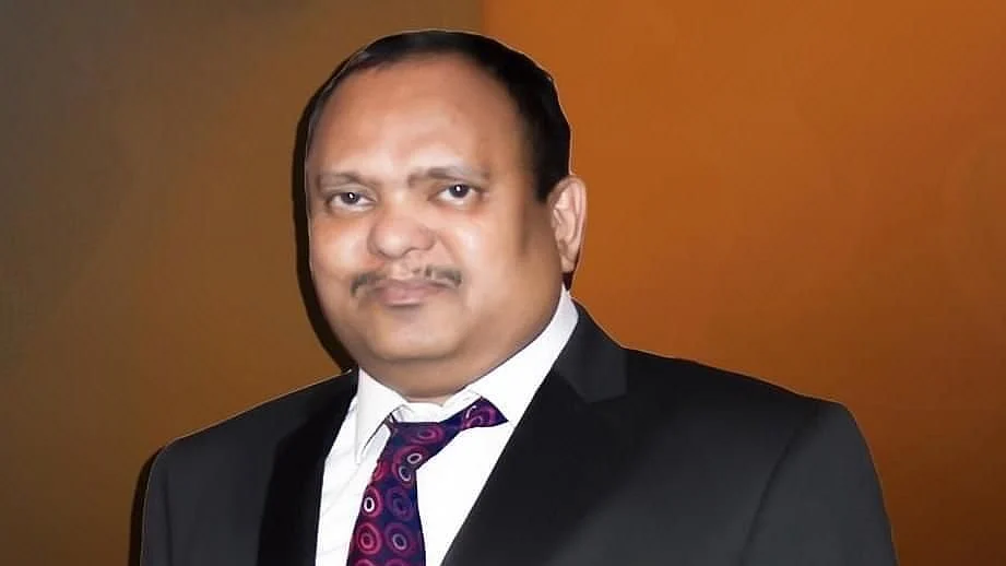 On 19 April, 55-year-old neurosurgeon, Dr Simon Hercules, also the MD of New Hope Hospital in Chennai, passed away after contracting coronavirus from the patients he was caring for.