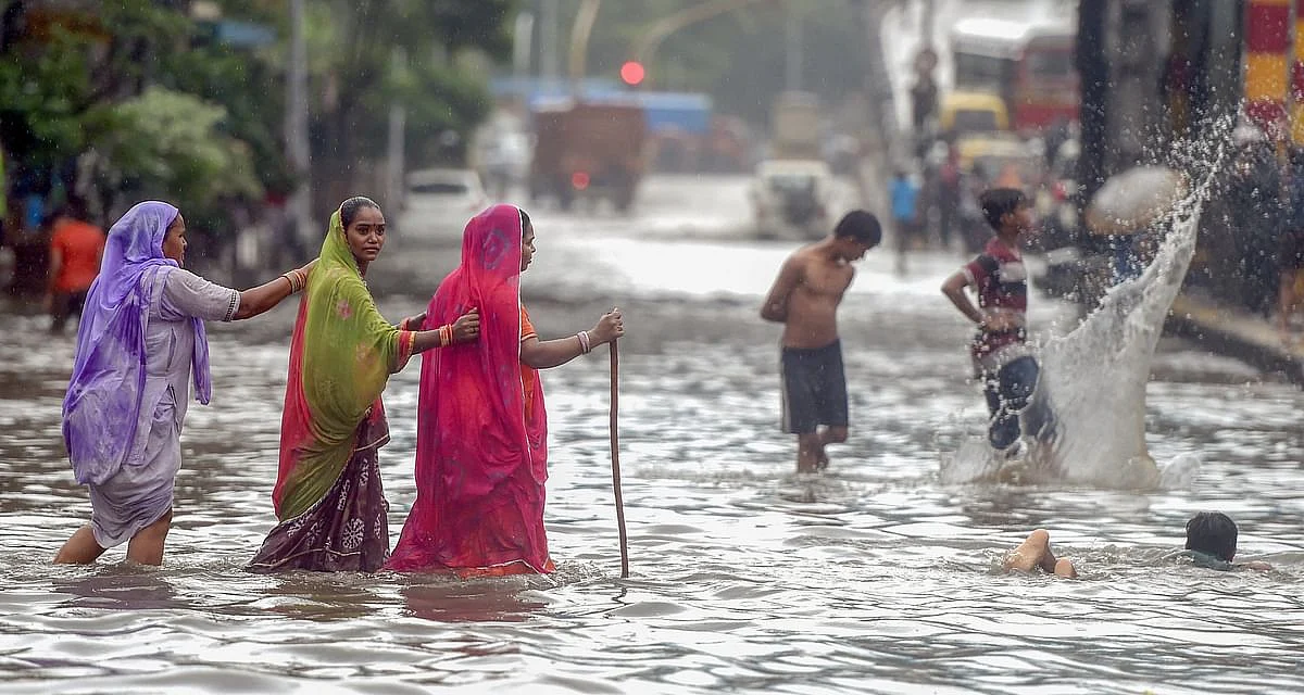 ‘Crisis Waiting to Happen’: Can Mumbai Handle COVID-19 & Monsoons?