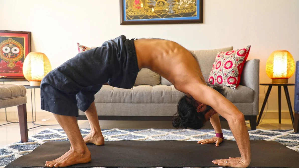Chakrasana