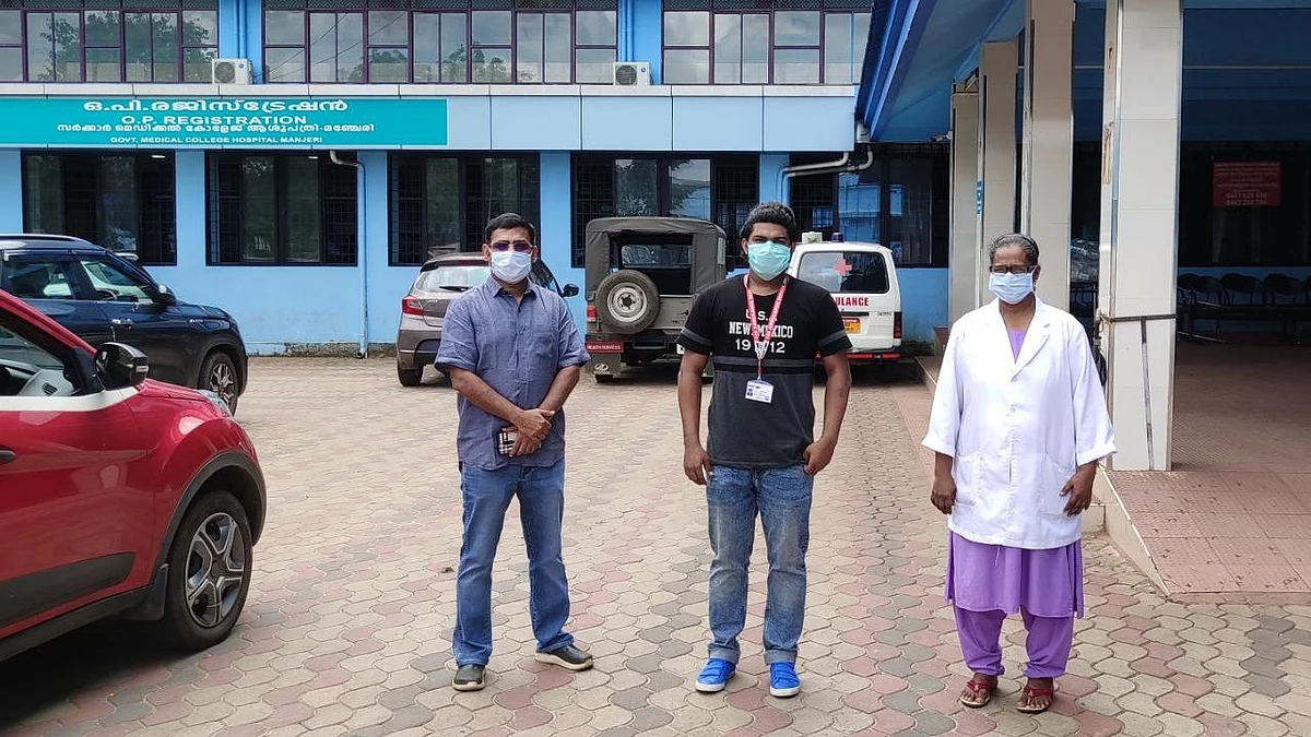 How a WhatsApp Group by a Doctor Led to Kerala’s First Plasma Bank