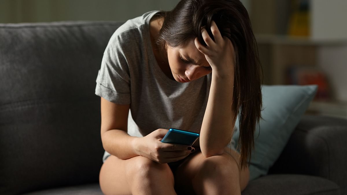 Social Media Use Associated With Depression During Pandemic