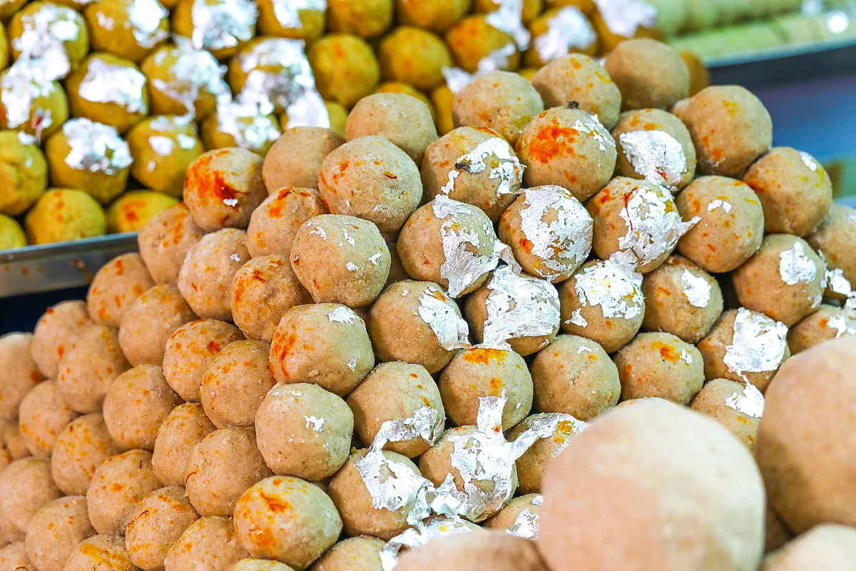Now you can make sattu laddoos at home.