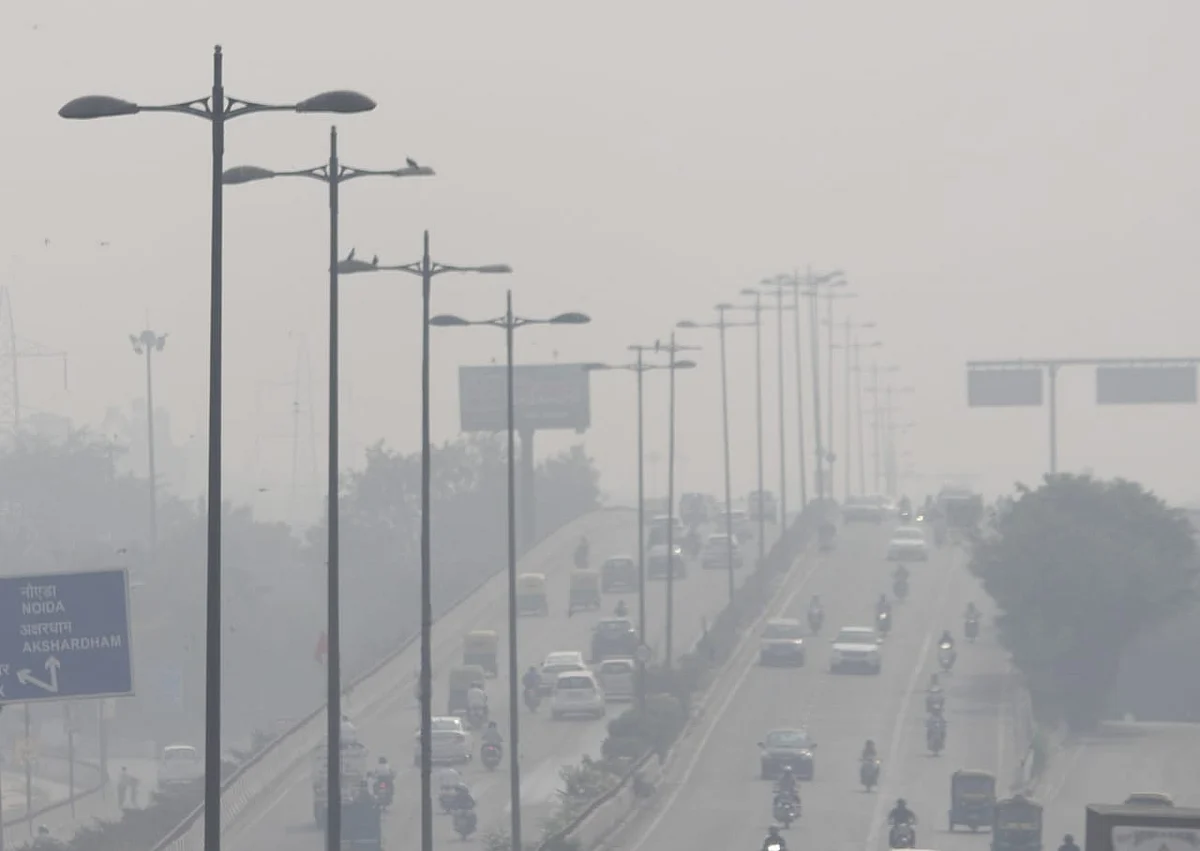 एयर क्वालिटी में गिरावट जारी है